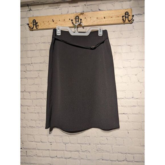 The Limited knee length pencil skirt size 6 - Picture 1 of 3